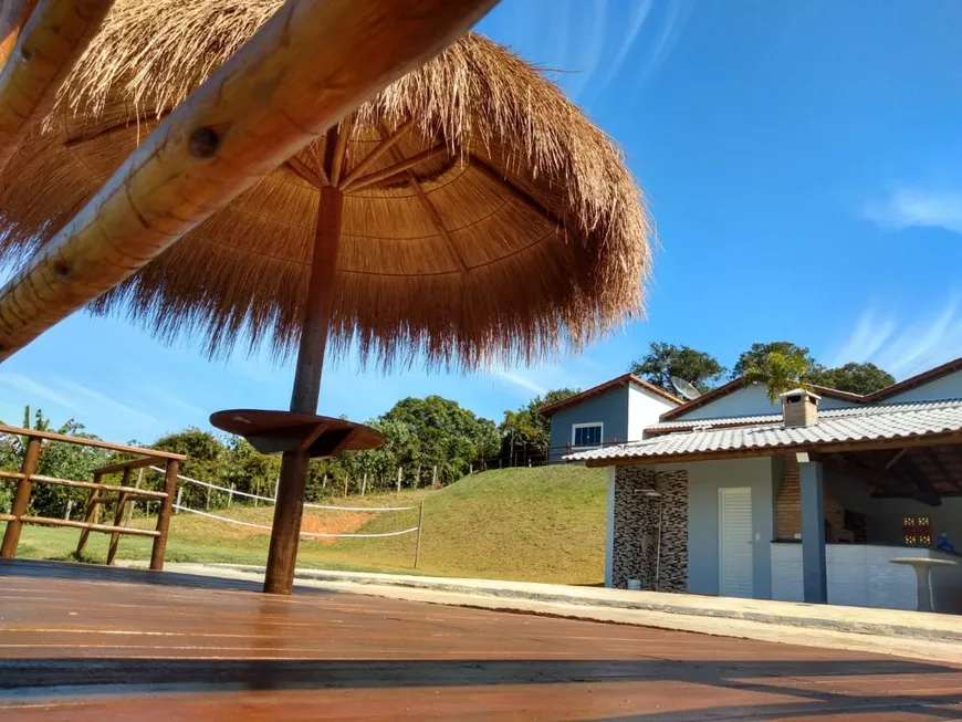 Foto 1 de Fazenda/Sítio com 4 Quartos à venda, 2000m² em Lavras de Cima, Socorro