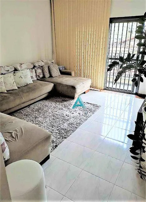 Foto 1 de Sobrado com 3 Quartos à venda, 197m² em Campestre, Santo André