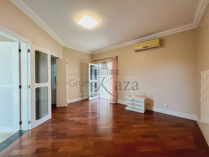 Foto 1 de Casa de Condomínio com 4 Quartos à venda, 800m² em Condomínio Residencial Mirante do Vale, Jacareí