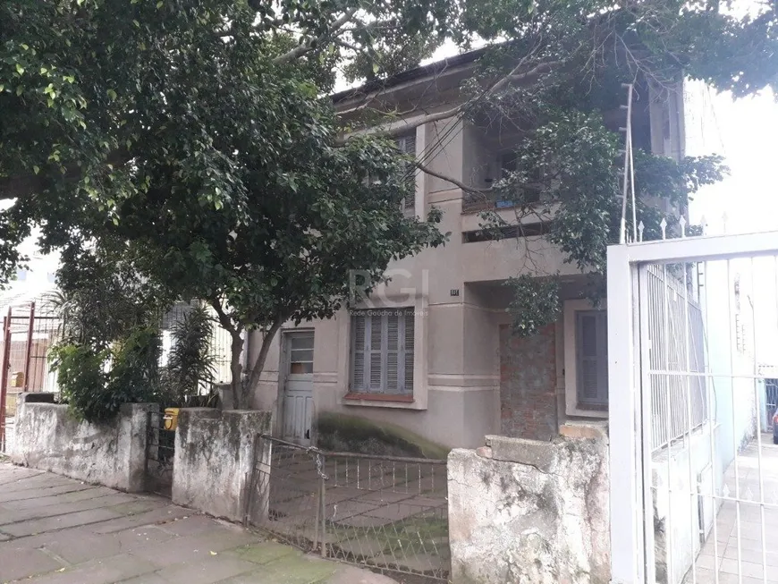 Foto 1 de Casa com 2 Quartos à venda, 527m² em Santana, Porto Alegre