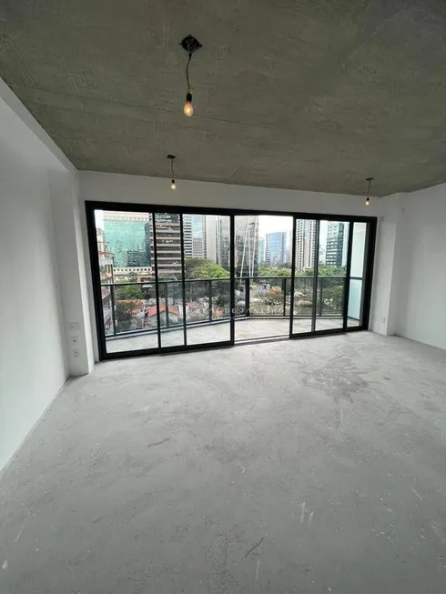 Foto 1 de Apartamento com 1 Quarto à venda, 44m² em Vila Olímpia, São Paulo