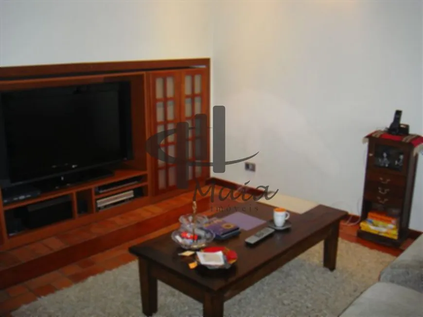 Foto 1 de Casa com 3 Quartos à venda, 250m² em Vila Bastos, Santo André
