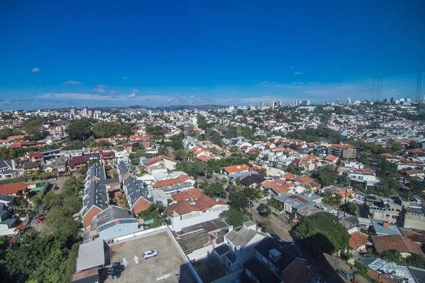 Foto 1 de Sala Comercial para alugar, 164m² em Chácara das Pedras, Porto Alegre