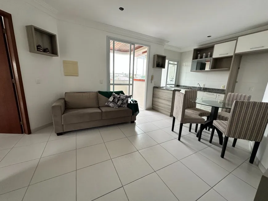 Foto 1 de Apartamento com 2 Quartos à venda, 64m² em Capoeiras, Florianópolis