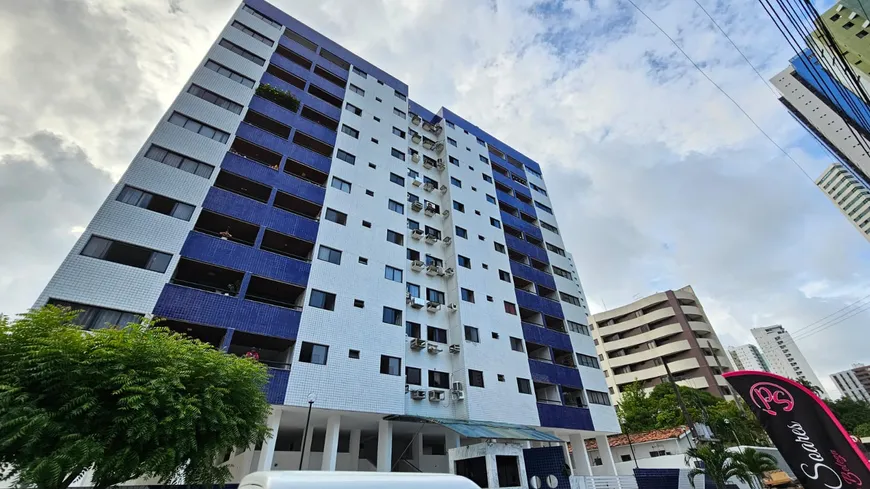 Foto 1 de Apartamento com 2 Quartos à venda, 95m² em Miramar, João Pessoa