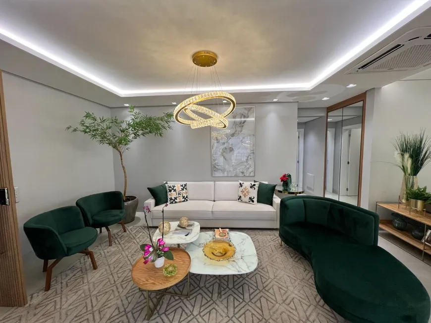 Foto 1 de Apartamento com 3 Quartos à venda, 198m² em Morada da Colina, Uberlândia