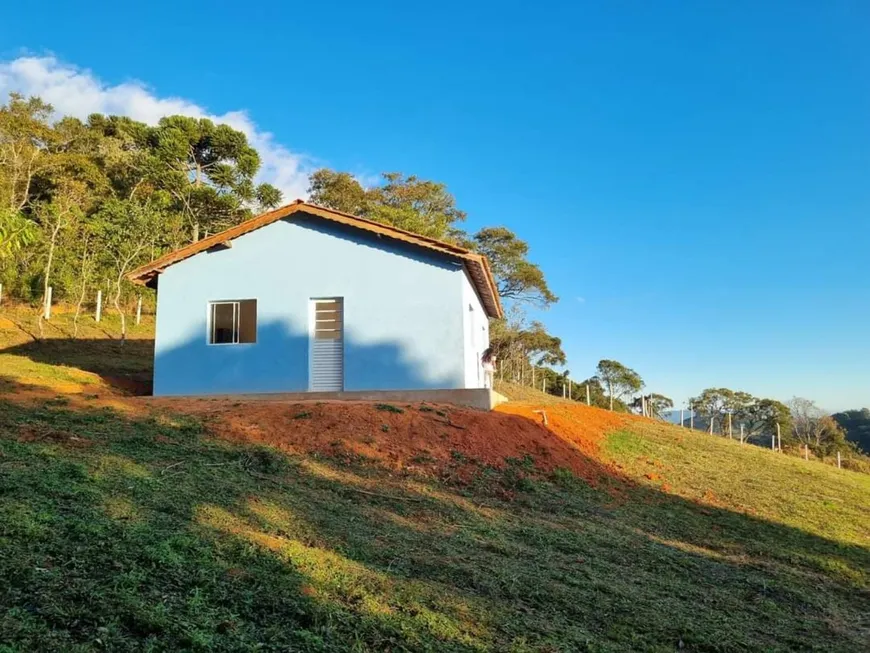 Foto 1 de Casa com 2 Quartos à venda, 3872m² em Centro, Munhoz