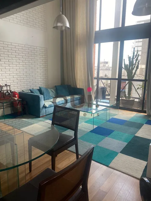 Foto 1 de Apartamento com 1 Quarto para alugar, 83m² em Cerqueira César, São Paulo