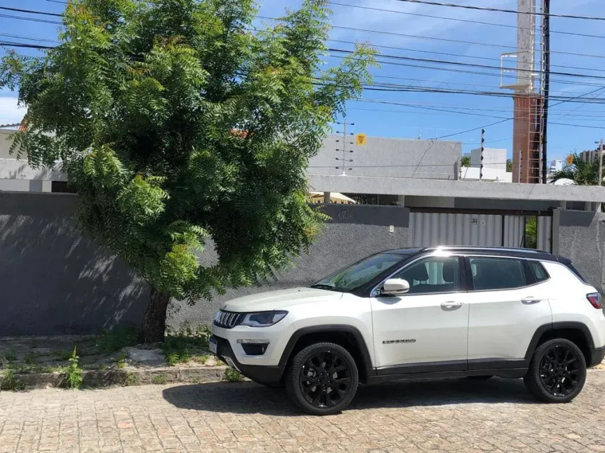 Foto 1 de Casa com 4 Quartos para alugar, 300m² em Jardim Oceania, João Pessoa