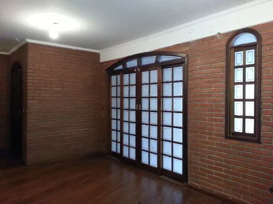 Foto 1 de Casa com 3 Quartos à venda, 276m² em Vila Menck, Osasco