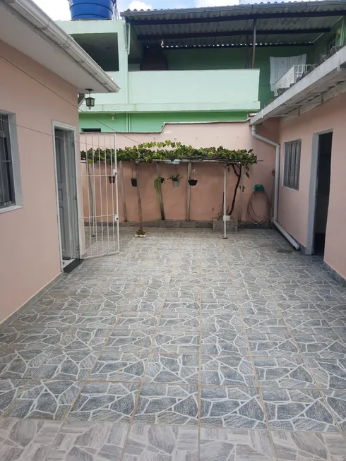 Foto 1 de Casa com 3 Quartos à venda, 155m² em Jardim Sílvia Maria, Mauá