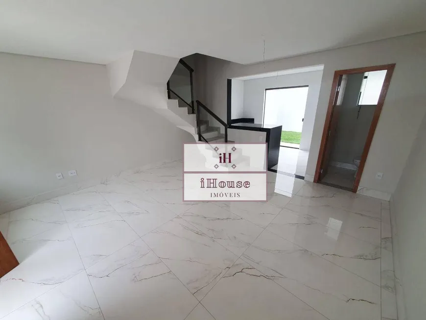 Foto 1 de Casa com 3 Quartos à venda, 88m² em Santa Amélia, Belo Horizonte