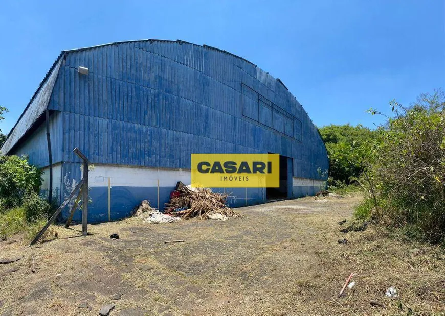 Foto 1 de Galpão/Depósito/Armazém para alugar, 2750m² em Taboão, São Bernardo do Campo