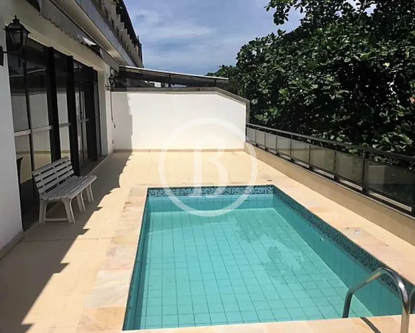 Foto 1 de Cobertura com 4 Quartos à venda, 440m² em Jardim Oceanico, Rio de Janeiro