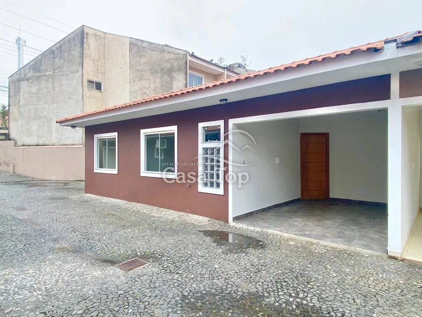 Foto 1 de Casa com 3 Quartos à venda, 100m² em Uvaranas, Ponta Grossa
