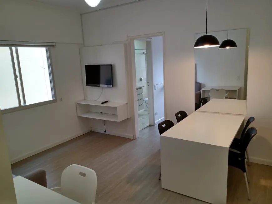 Foto 1 de Apartamento com 1 Quarto à venda, 54m² em Cambuí, Campinas