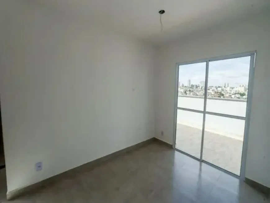 Foto 1 de Apartamento com 2 Quartos à venda, 44m² em Vila Romero, São Paulo