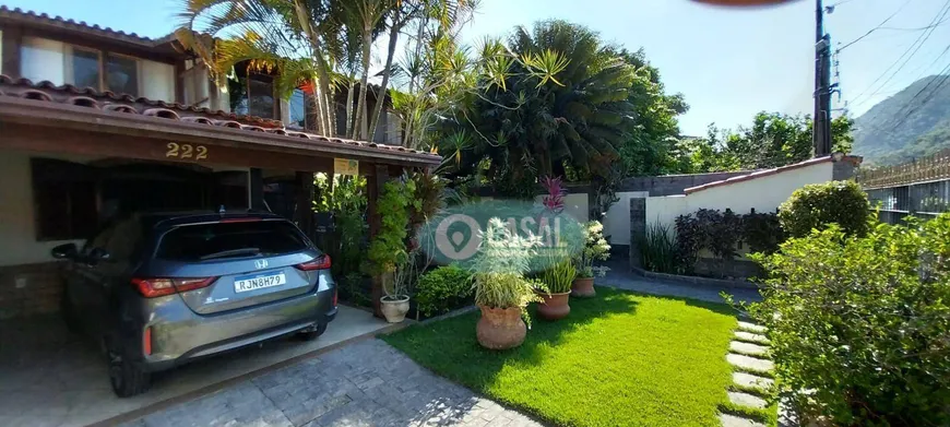 Foto 1 de Casa com 2 Quartos à venda, 295m² em Piratininga, Niterói