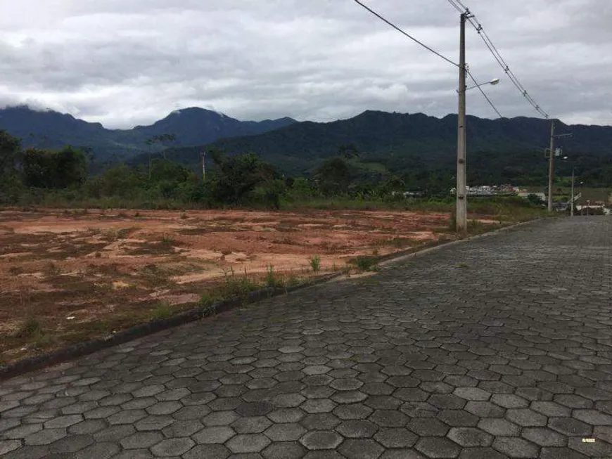 Foto 1 de Lote/Terreno à venda, 332m² em Nereu Ramos, Jaraguá do Sul