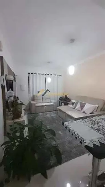 Foto 1 de Apartamento com 2 Quartos à venda, 50m² em Guarani, Colombo