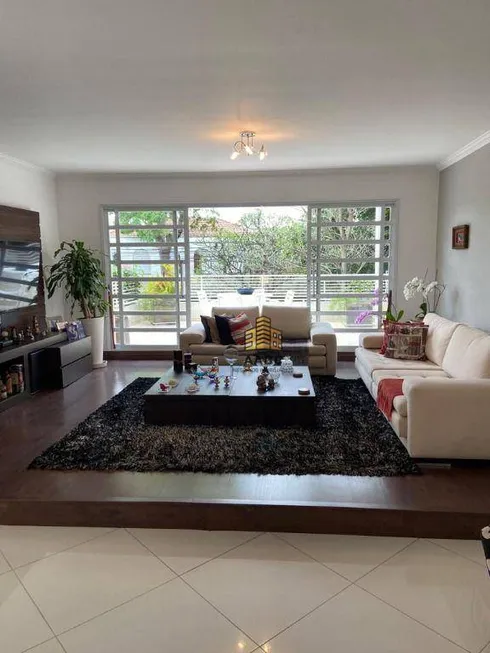 Foto 1 de Casa com 3 Quartos à venda, 198m² em Planalto Paulista, São Paulo