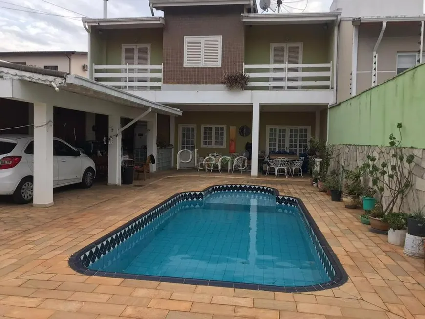 Foto 1 de Sobrado com 3 Quartos à venda, 200m² em Parque Beatriz, Campinas