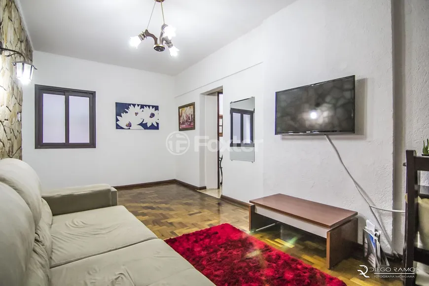 Foto 1 de Apartamento com 1 Quarto à venda, 55m² em Centro Histórico, Porto Alegre