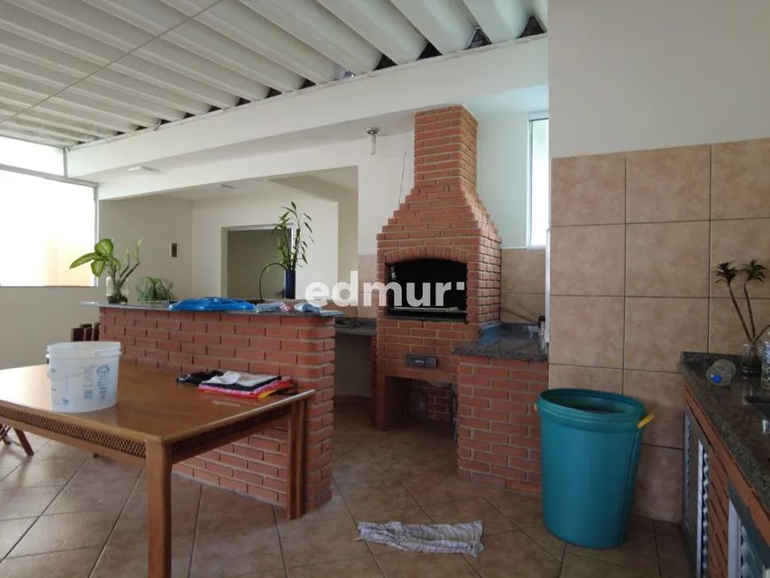 Foto 1 de Sobrado com 6 Quartos à venda, 931m² em Vila Pires, Santo André