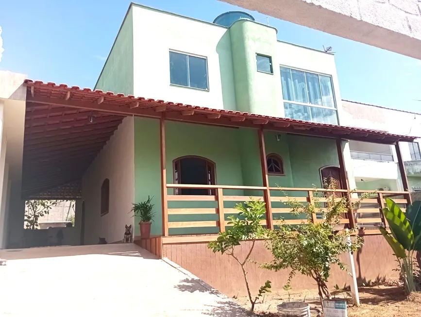 Foto 1 de Casa com 4 Quartos à venda, 164m² em Jacaraipe, Serra