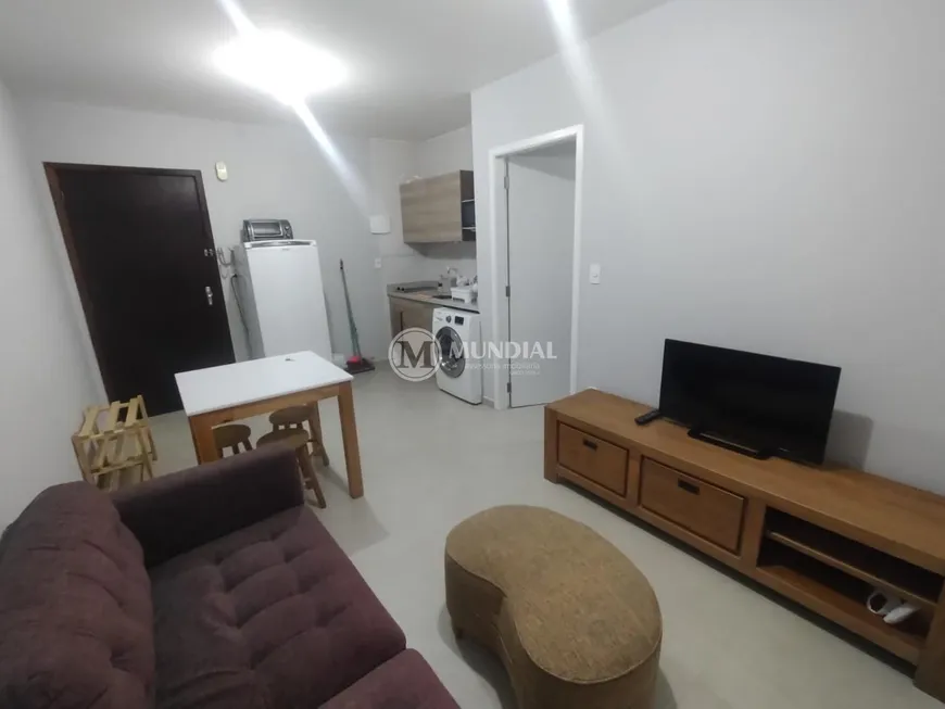 Foto 1 de Apartamento com 1 Quarto para alugar, 40m² em Centro, Balneário Camboriú