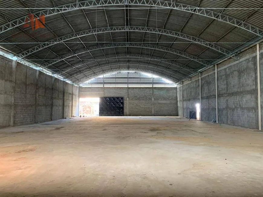 Foto 1 de Galpão/Depósito/Armazém para alugar, 400m² em Serrinha, Fortaleza