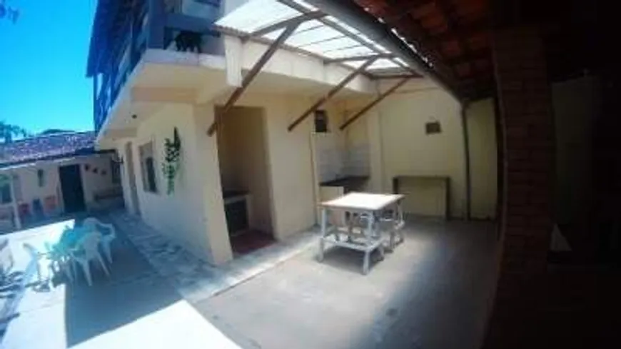 Foto 1 de Casa com 5 Quartos à venda, 300m² em Olivença, Ilhéus