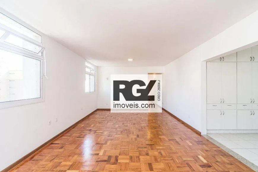 Foto 1 de Apartamento com 3 Quartos à venda, 140m² em Cerqueira César, São Paulo