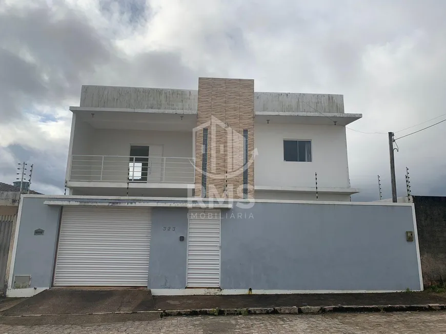 Foto 1 de Casa com 3 Quartos à venda, 10m² em Alto do Cruzeiro, Arapiraca
