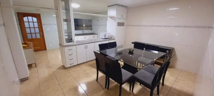 Foto 1 de Sobrado com 3 Quartos à venda, 130m² em Vila Humaita, Santo André