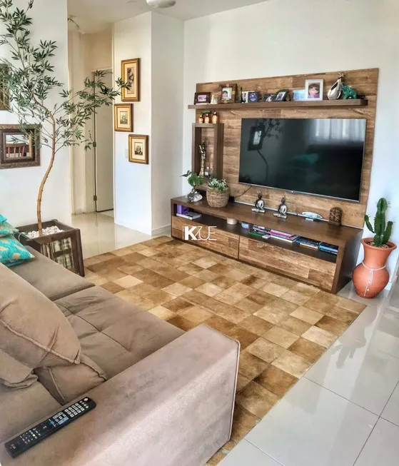 Foto 1 de Apartamento com 2 Quartos à venda, 65m² em Capoeiras, Florianópolis