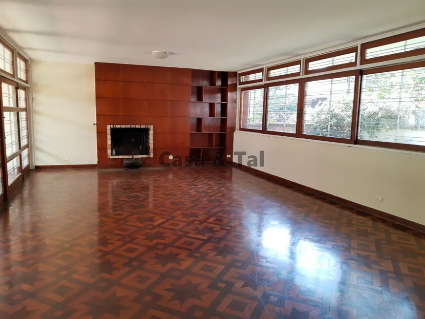 Foto 1 de Casa com 4 Quartos para alugar, 350m² em Brooklin, São Paulo