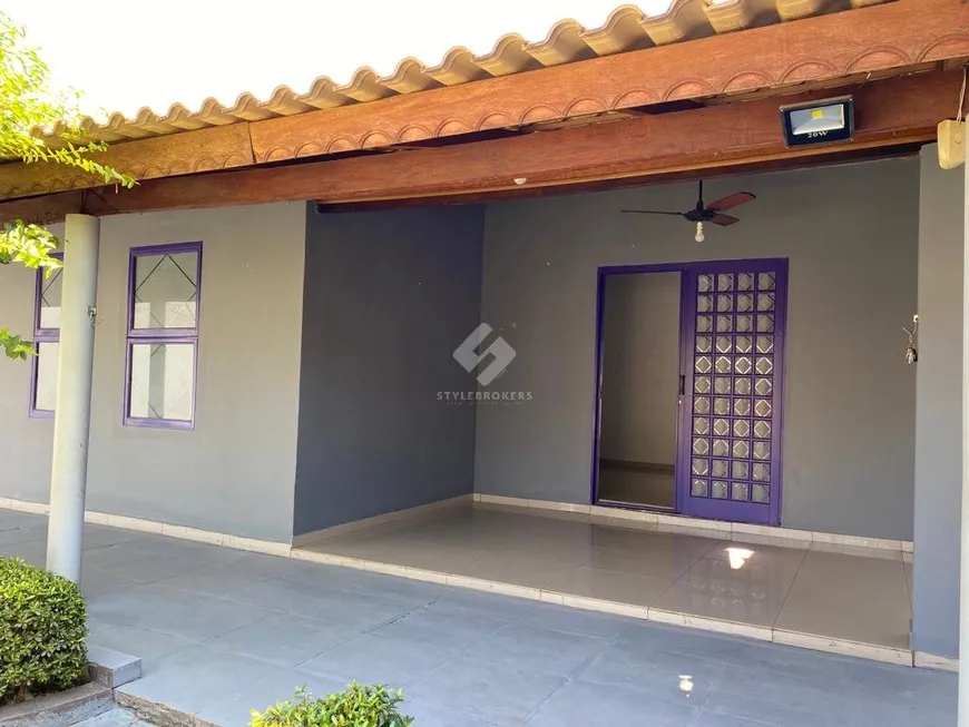 Foto 1 de Casa com 3 Quartos à venda, 327m² em Jardim Paulista, Cuiabá