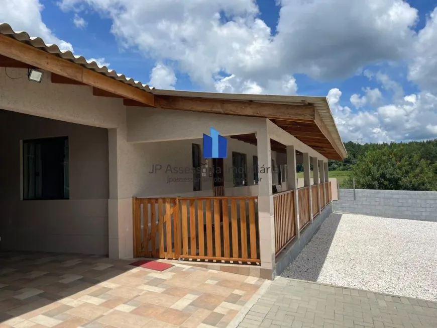 Foto 1 de Casa com 2 Quartos à venda, 120m² em , São José dos Pinhais