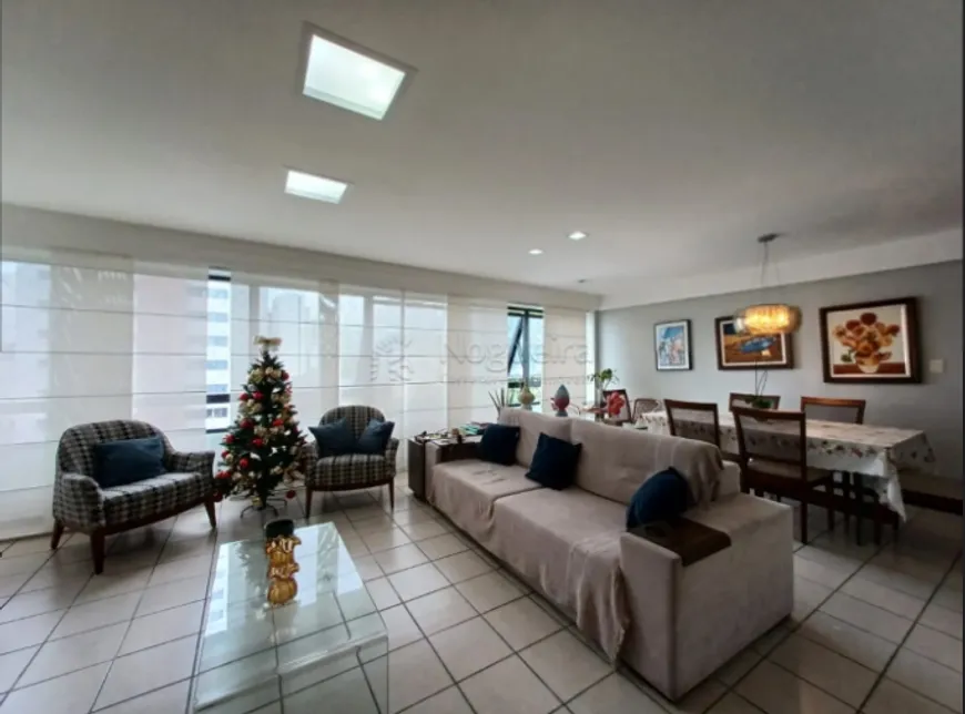 Foto 1 de Apartamento com 3 Quartos à venda, 114m² em Casa Amarela, Recife