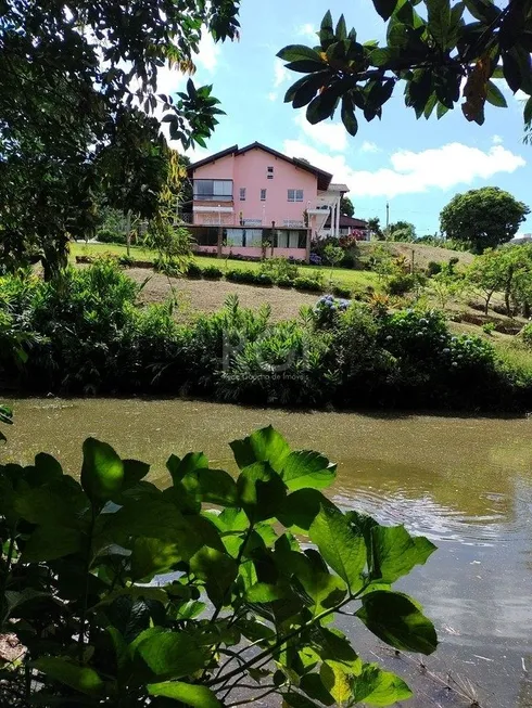 Foto 1 de Casa com 4 Quartos à venda, 329m² em Vila Nova, Porto Alegre