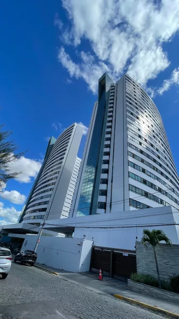 Foto 1 de Apartamento com 3 Quartos para alugar, 100m² em Universitario, Caruaru