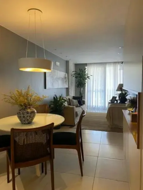 Foto 1 de Apartamento com 4 Quartos à venda, 100m² em Ipitanga, Lauro de Freitas