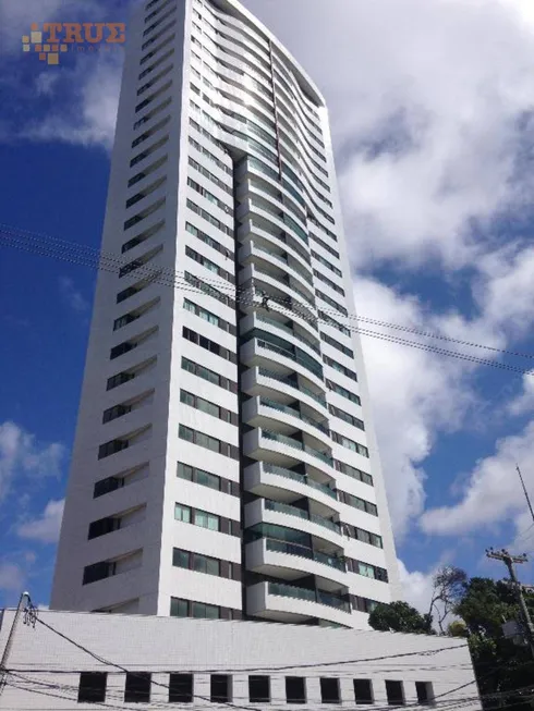 Foto 1 de Apartamento com 4 Quartos à venda, 170m² em Ilha do Retiro, Recife