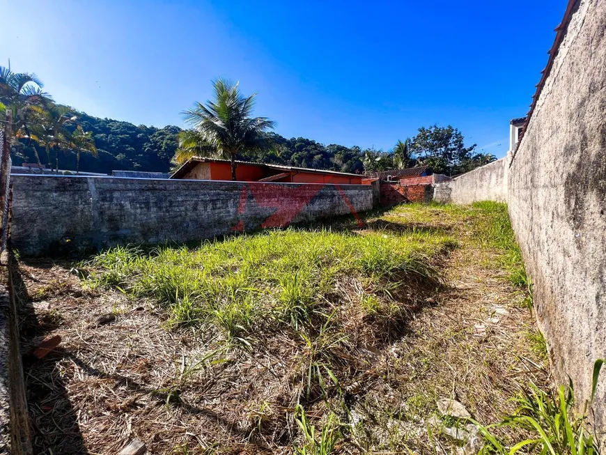 Foto 1 de Lote/Terreno à venda, 275m² em Jardim Terralão, Caraguatatuba