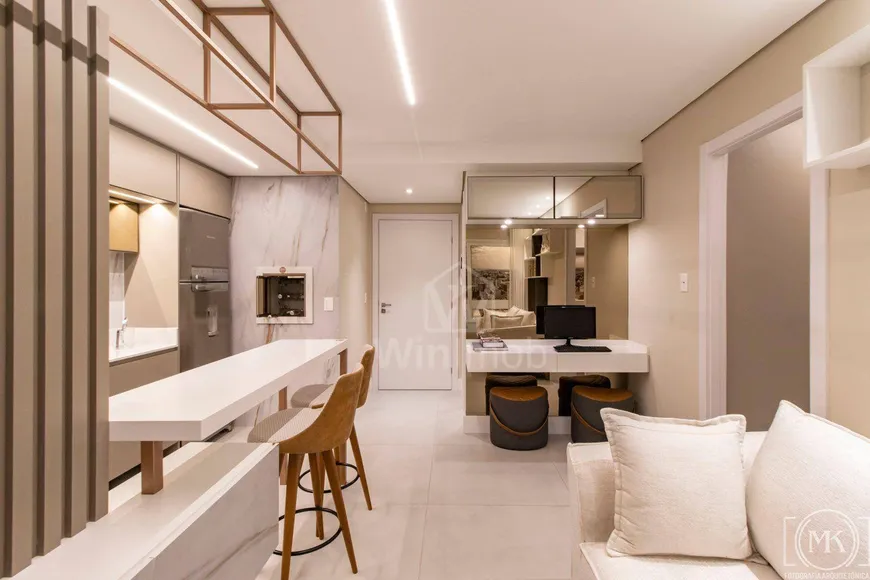 Foto 1 de Apartamento com 1 Quarto à venda, 42m² em Floresta, Porto Alegre