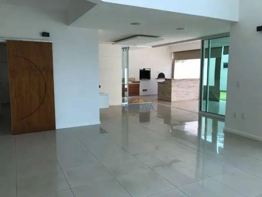 Foto 1 de Casa de Condomínio com 4 Quartos à venda, 330m² em Jardim Esplanada do Sol, São José dos Campos