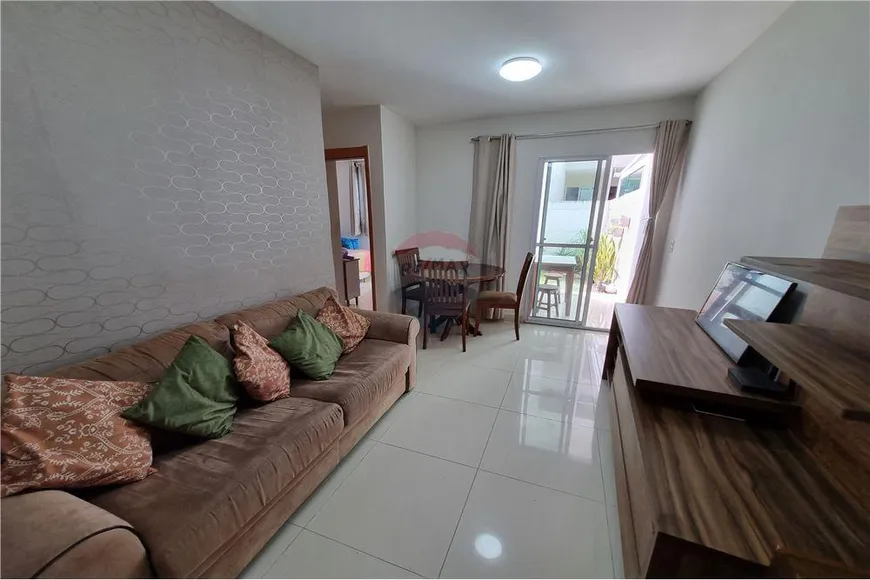 Foto 1 de Apartamento com 2 Quartos à venda, 87m² em Buraquinho, Lauro de Freitas