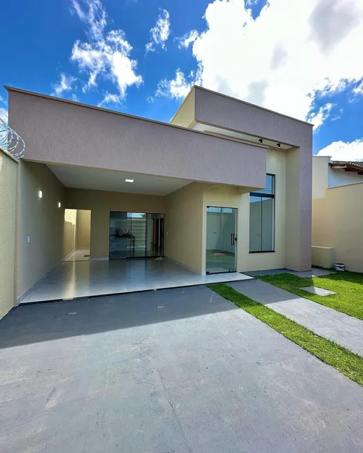 Foto 1 de Casa com 3 Quartos à venda, 125m² em SIM, Feira de Santana