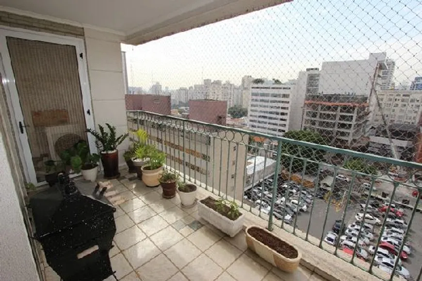 Foto 1 de Apartamento com 3 Quartos à venda, 118m² em Pompeia, São Paulo